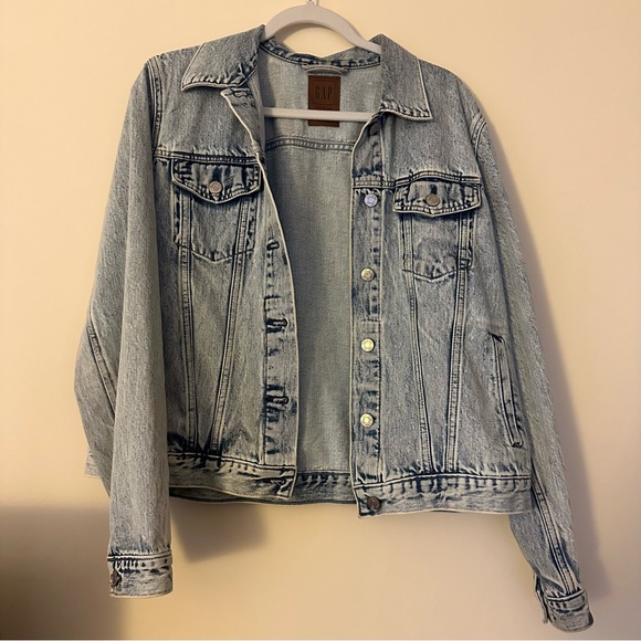 GAP women’s denim jacket - Picture 1 of 2